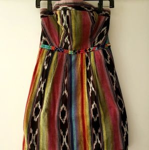 Edmé & esyllte sz 4 Beachy/Tribal tube top dress